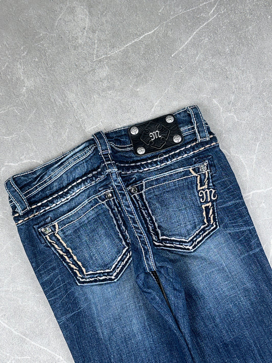 Miss Me Bootcut Low Rise // 24 (Xs)