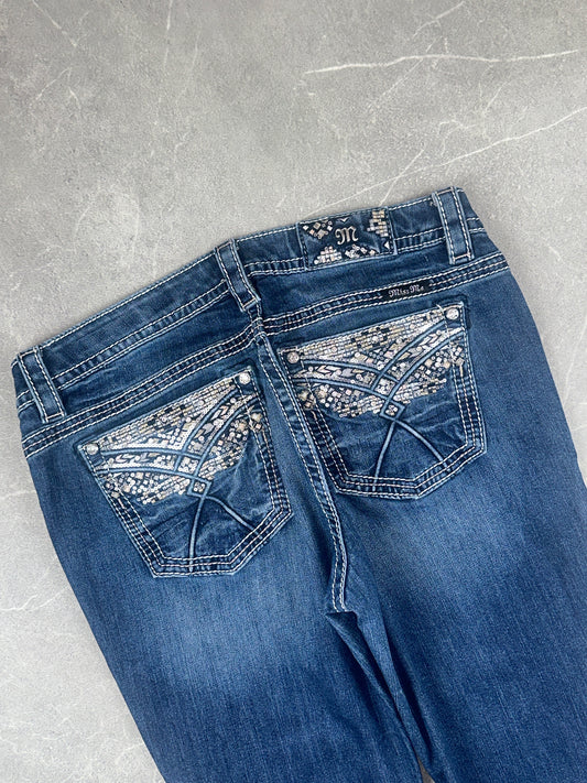 Miss Me Bootcut Low Rise // 31 (L)