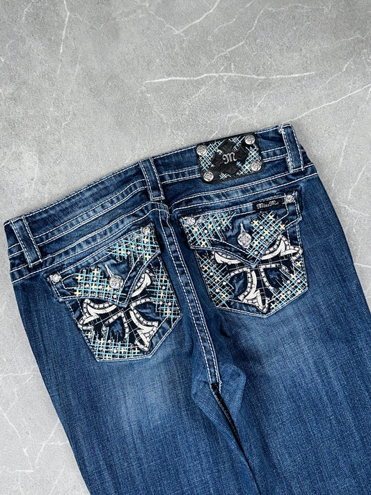 Miss Me Bootcut Mid Rise // 30 (M)