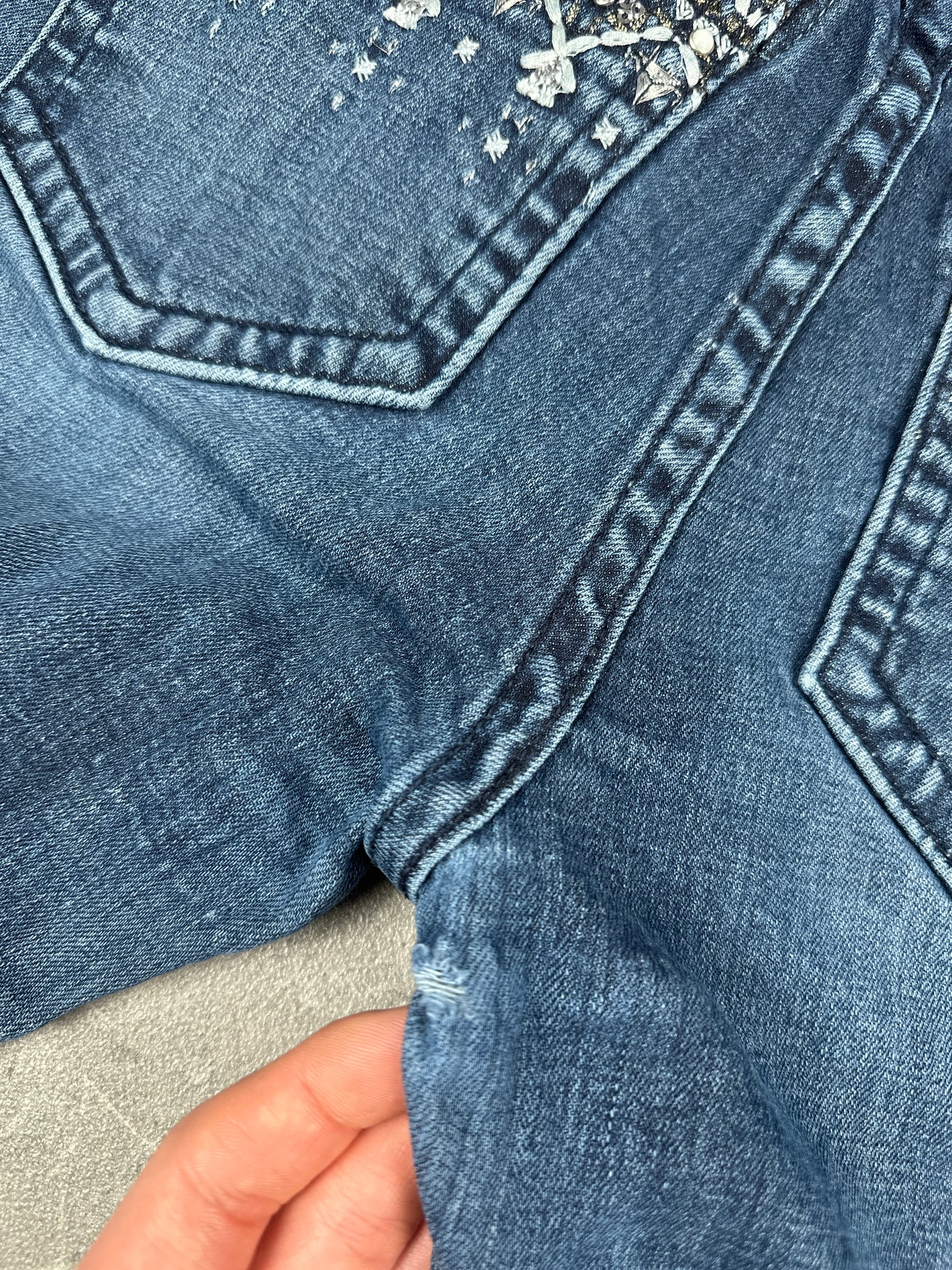 Miss Me Bootcut Mid Rise // 28 (M)