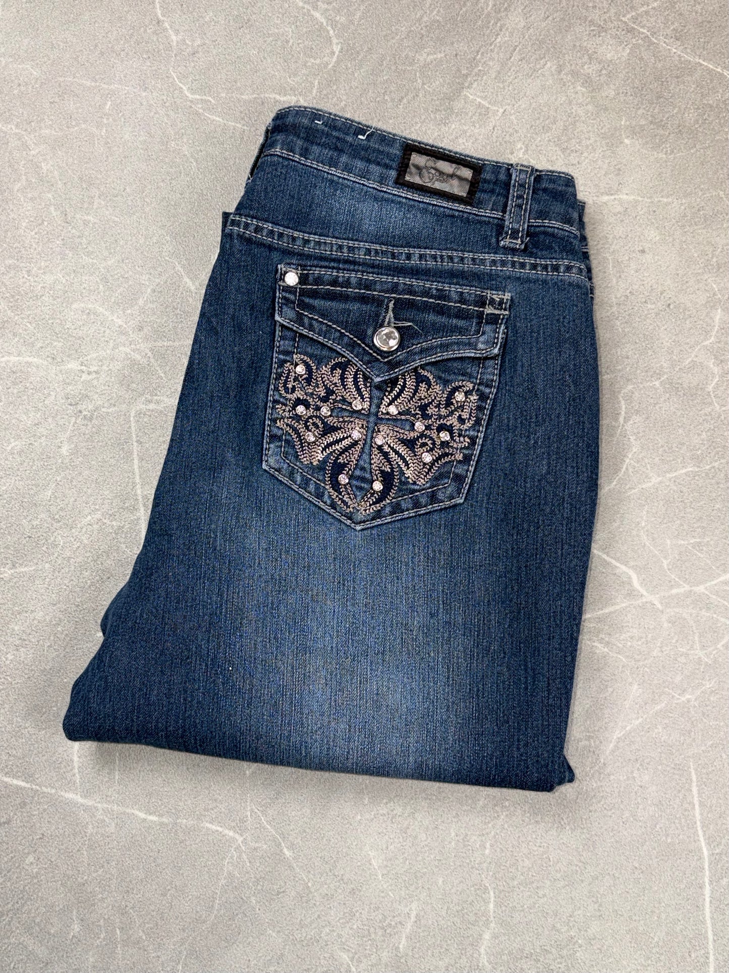 Earl Jeans Bootcut Mid Rise // M