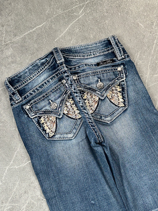 Miss Me Bootcut Low Rise // 8 (XXXS)