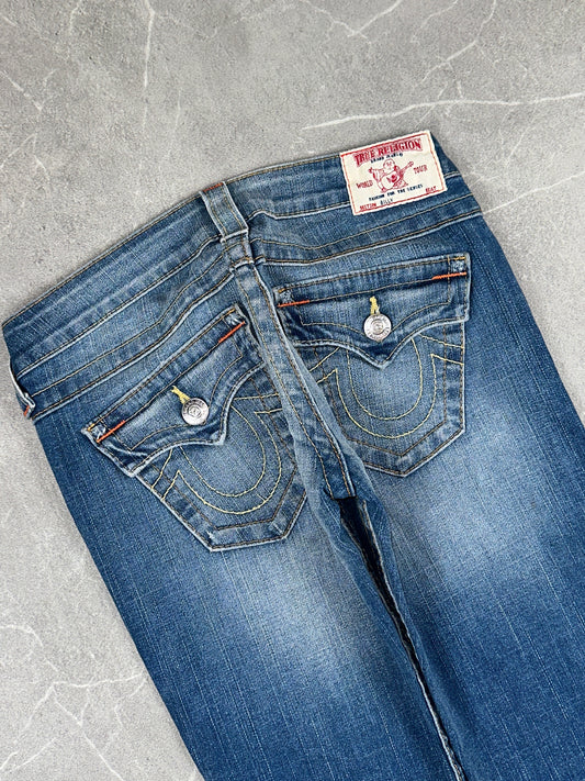 True Religion Straight Low Rise // 26 (S)