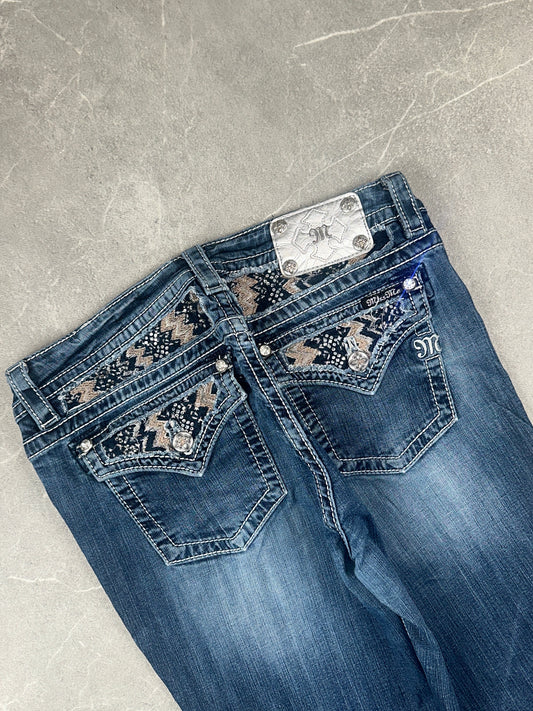 Miss Me Bootcut Mid Rise // 31 (L)