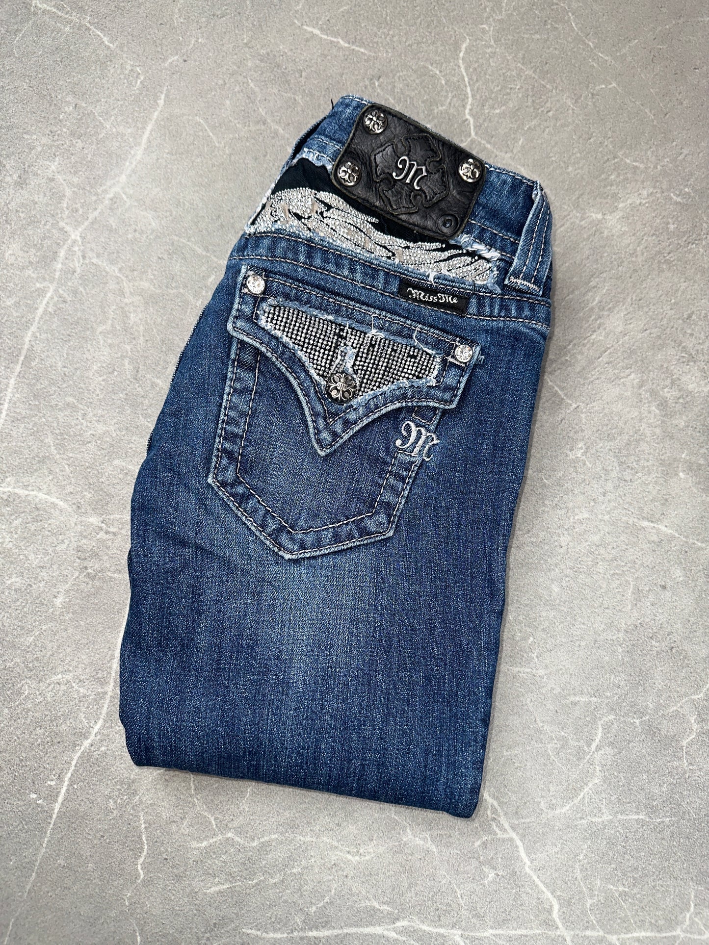 Miss Me Bootcut Low Rise // 25 (Xs)