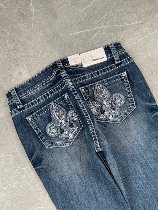 Grace in LA Bootcut Low Rise // 31 (L)