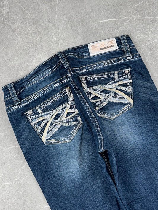 Grace in La Bootcut Low-Mid Rise // 30 (M)