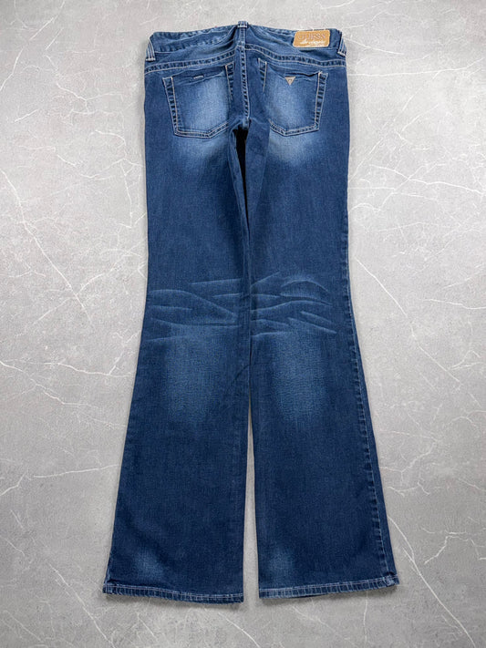 Guess Bootcut Low Rise // 31 (L)