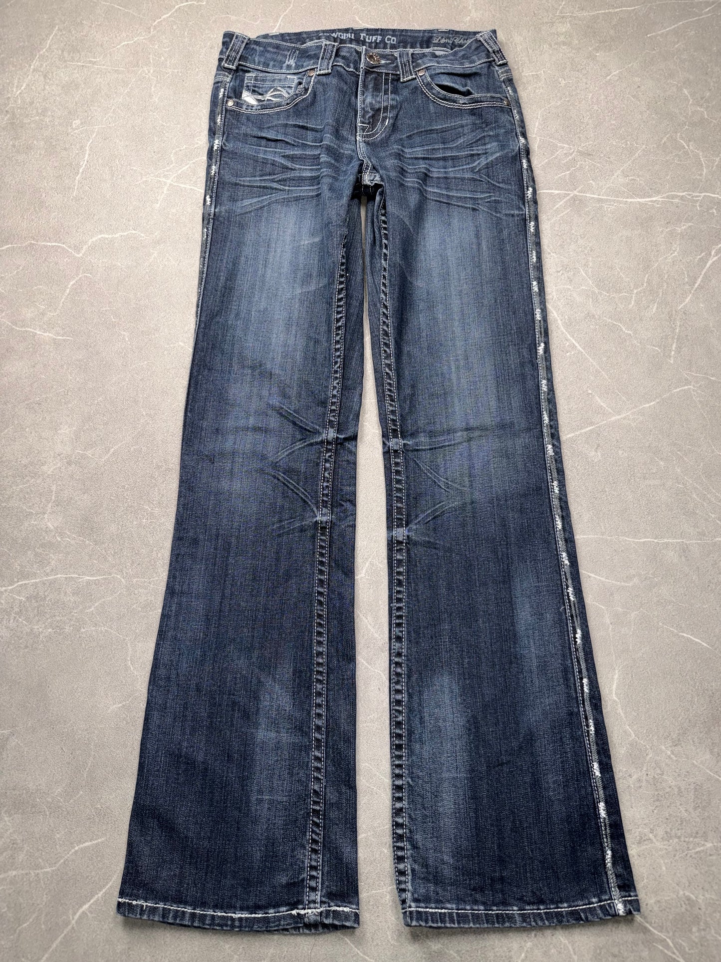 Cowgirl Tuff Bootcut Low Rise // 28 (M)