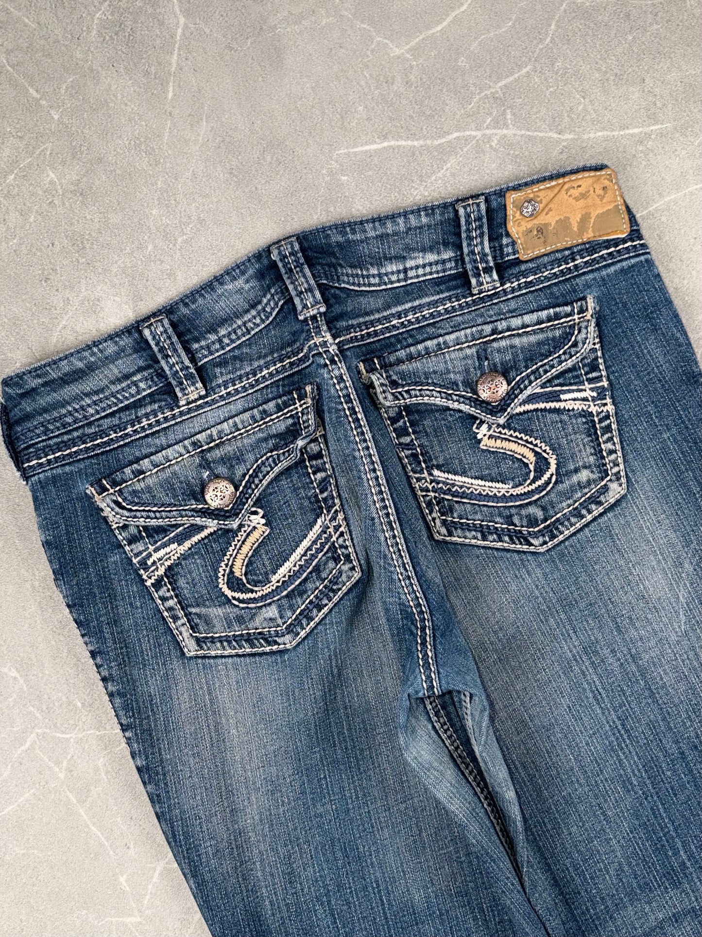 Silver Jeans Bootcut Low-Mid Rise // 32 (L)