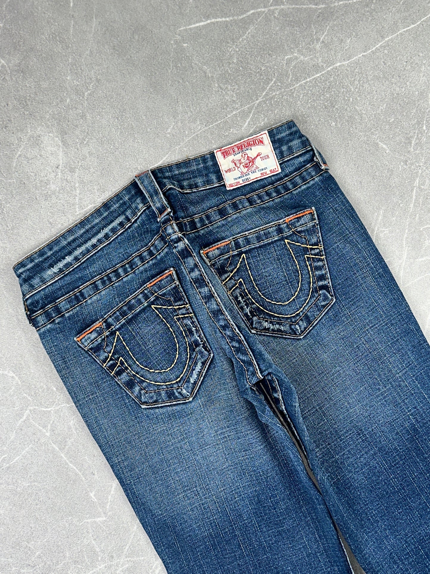 True Religion Bootcut Low Rise // 26 (S)