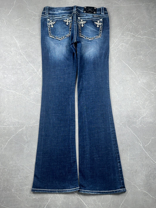 Miss Me Bootcut Low Rise // 30 (M)