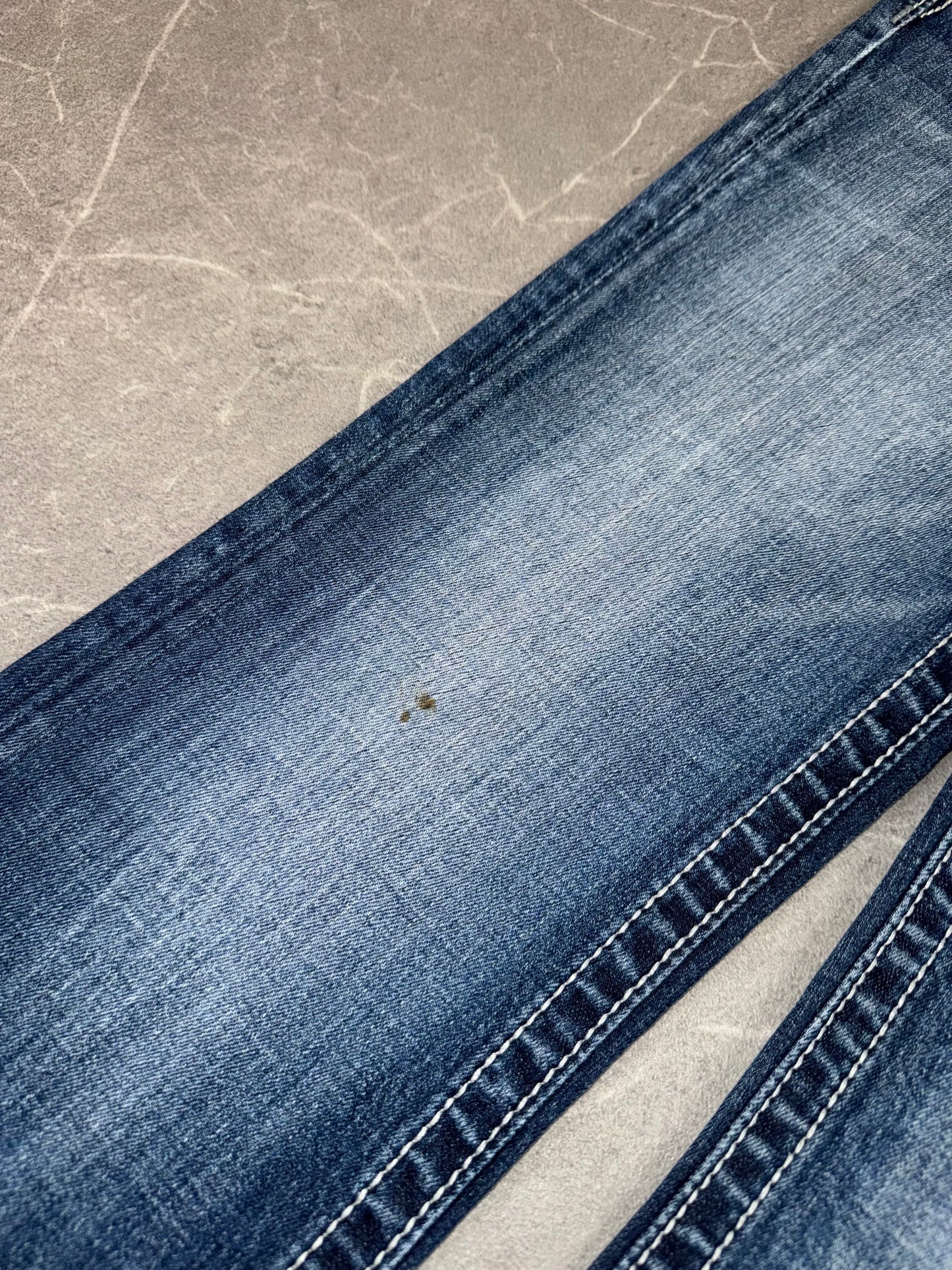 Miss Me Bootcut Low Rise // 29 (M)