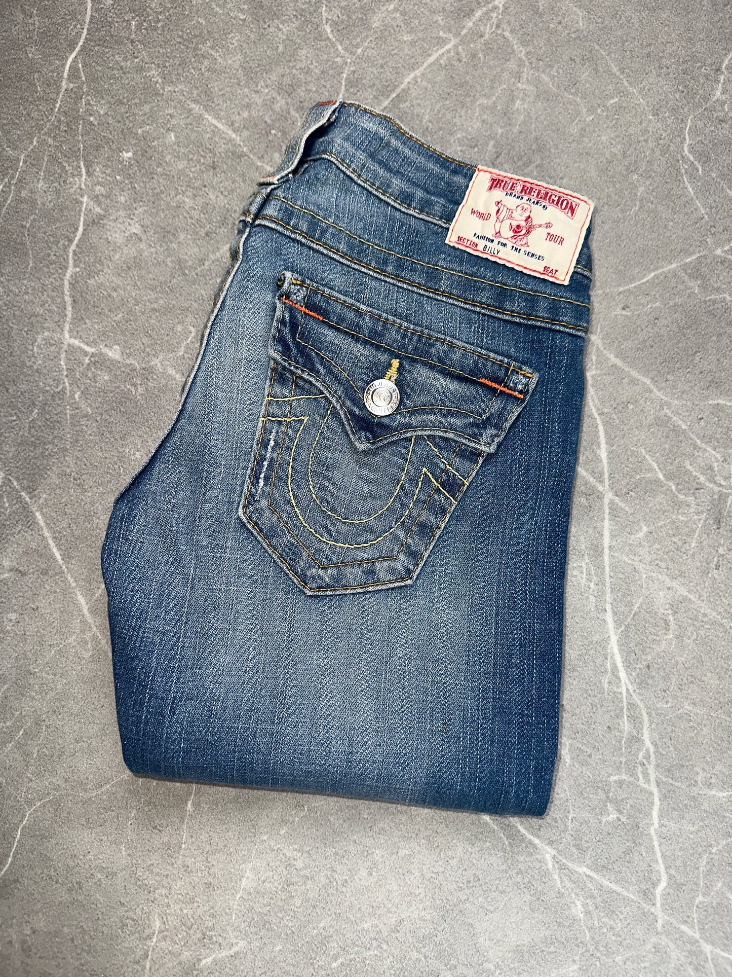 True Religion Straight Low Rise // 26 (S)