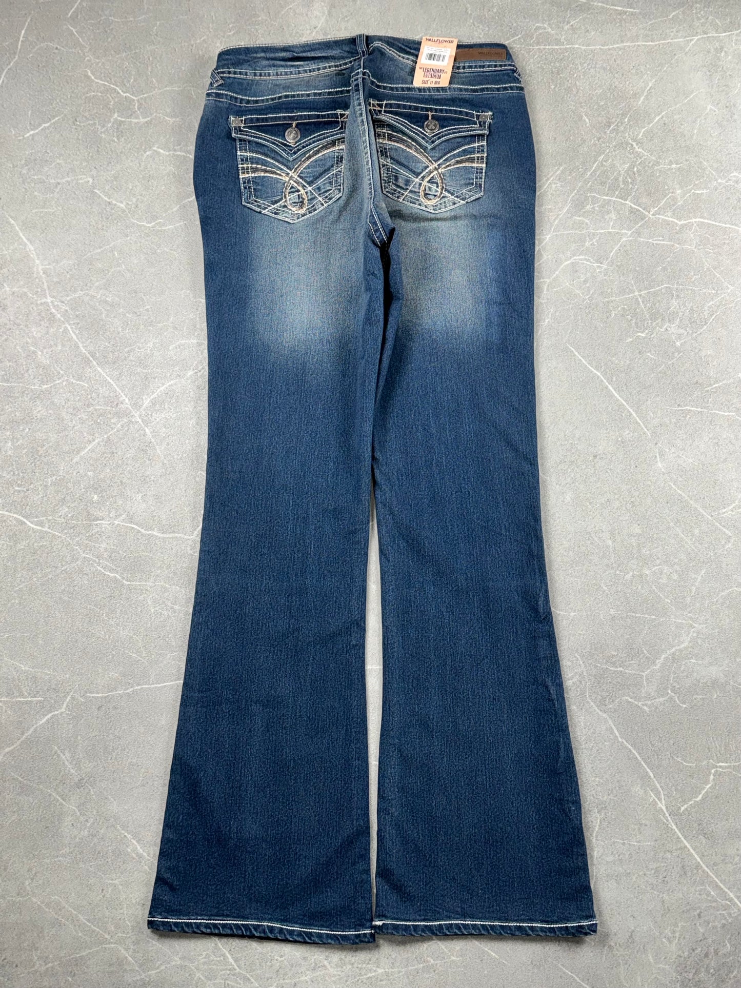 WallFlower Bootcut Low-Mid Rise // M