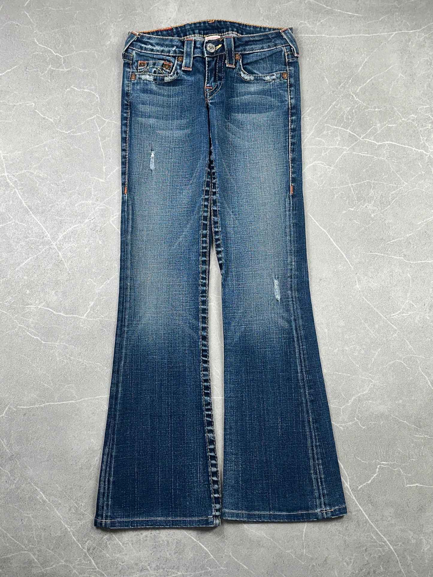 True Religion Bootcut Low Rise // 26 (S)