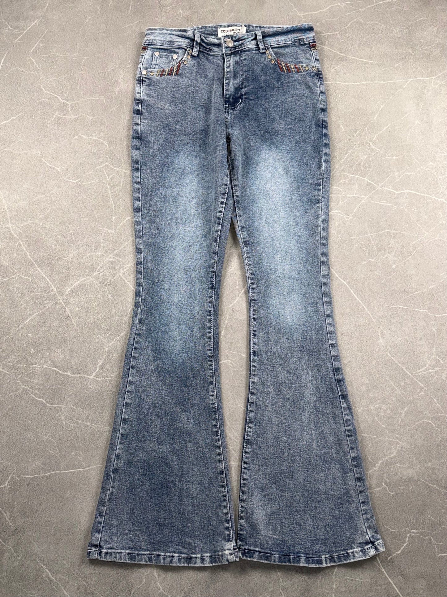 Celebrity Jeans Flared Mid Rise // S