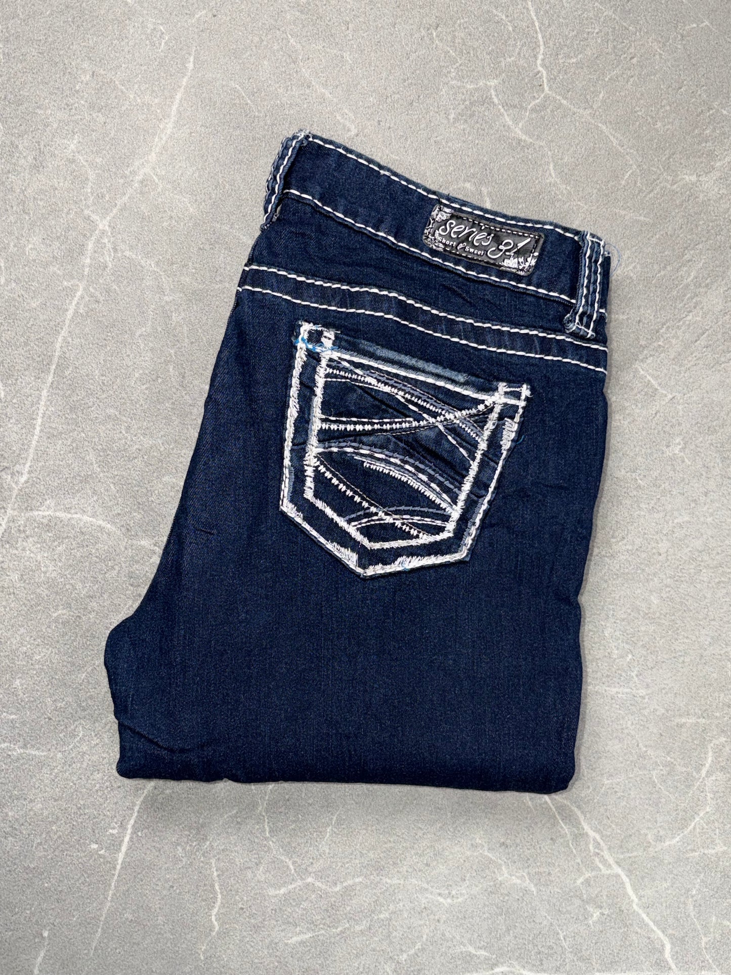 Series 31 Jeans Bootcut Mid Rise // M