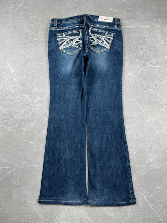 Grace in La Bootcut Low-Mid Rise // 30 (M)