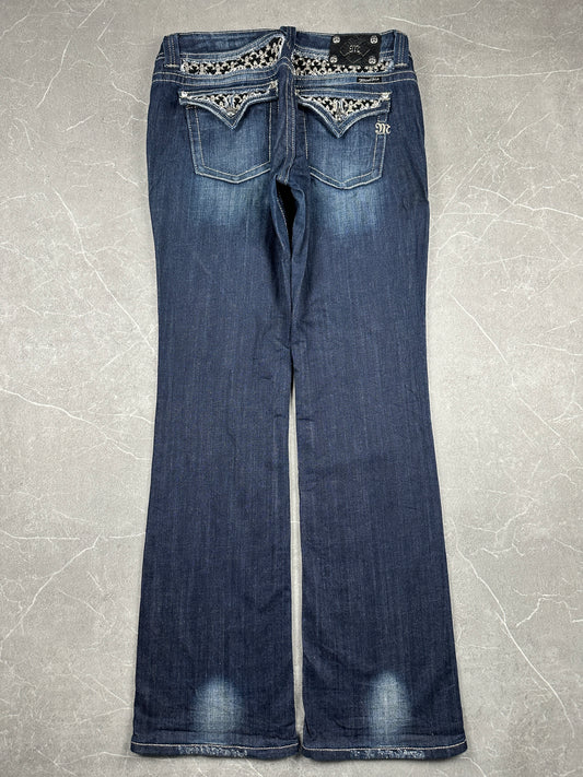 Miss Me Bootcut Low Rise // 33 (L-XL)