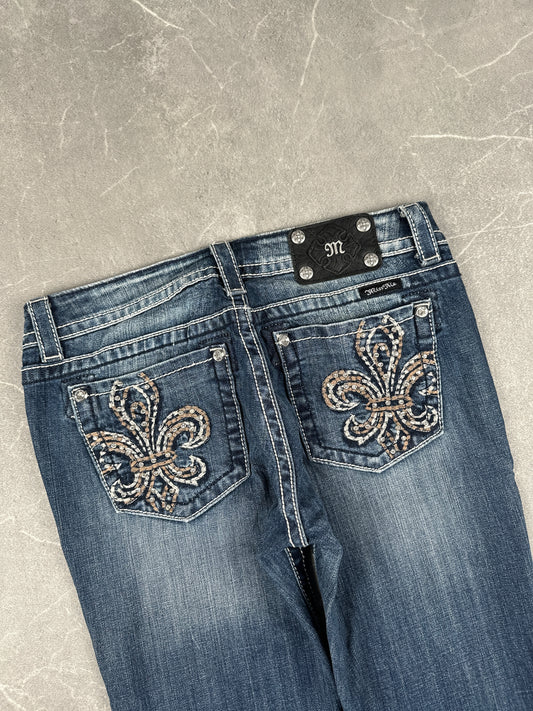 Miss Me Bootcut Low Rise // 30 (M)
