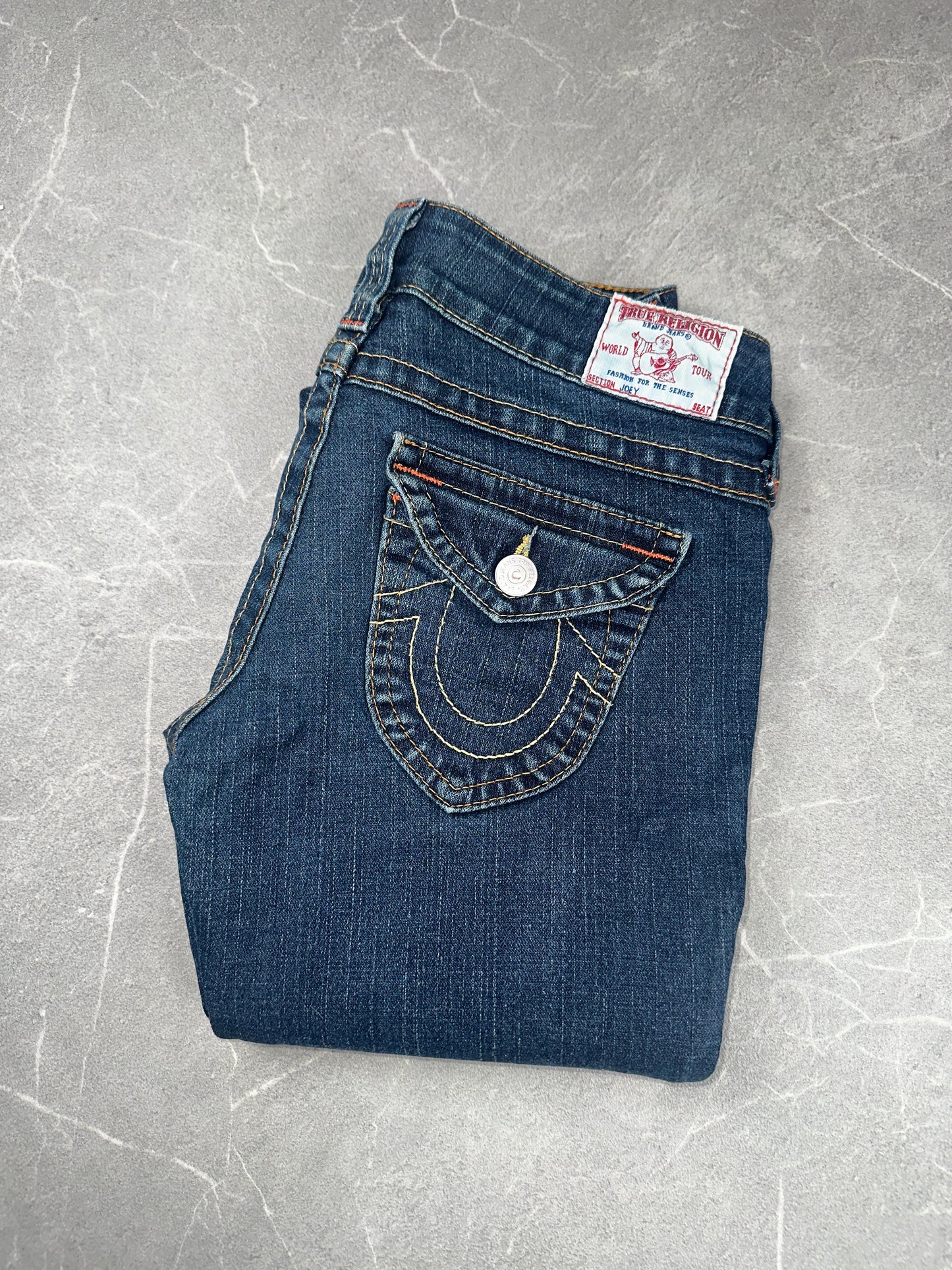 True Religion Flared Low Rise // 28 (M)