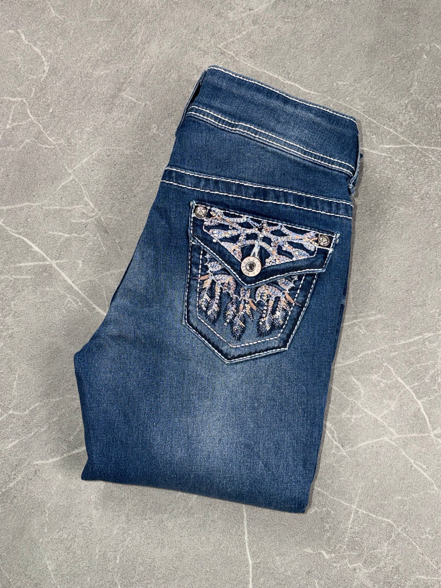 Gemma Rae Flared Mid Rise // 25 (XS)