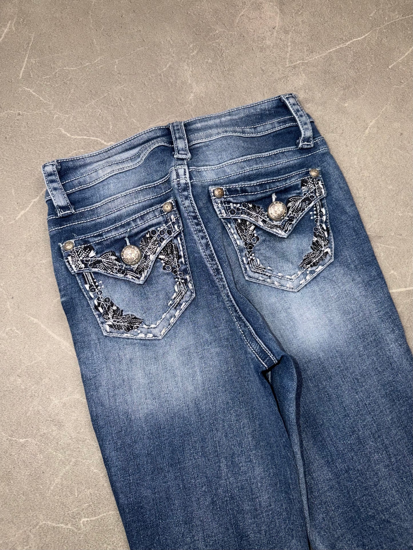 Fire & Rain Bootcut Mid Rise // XXS