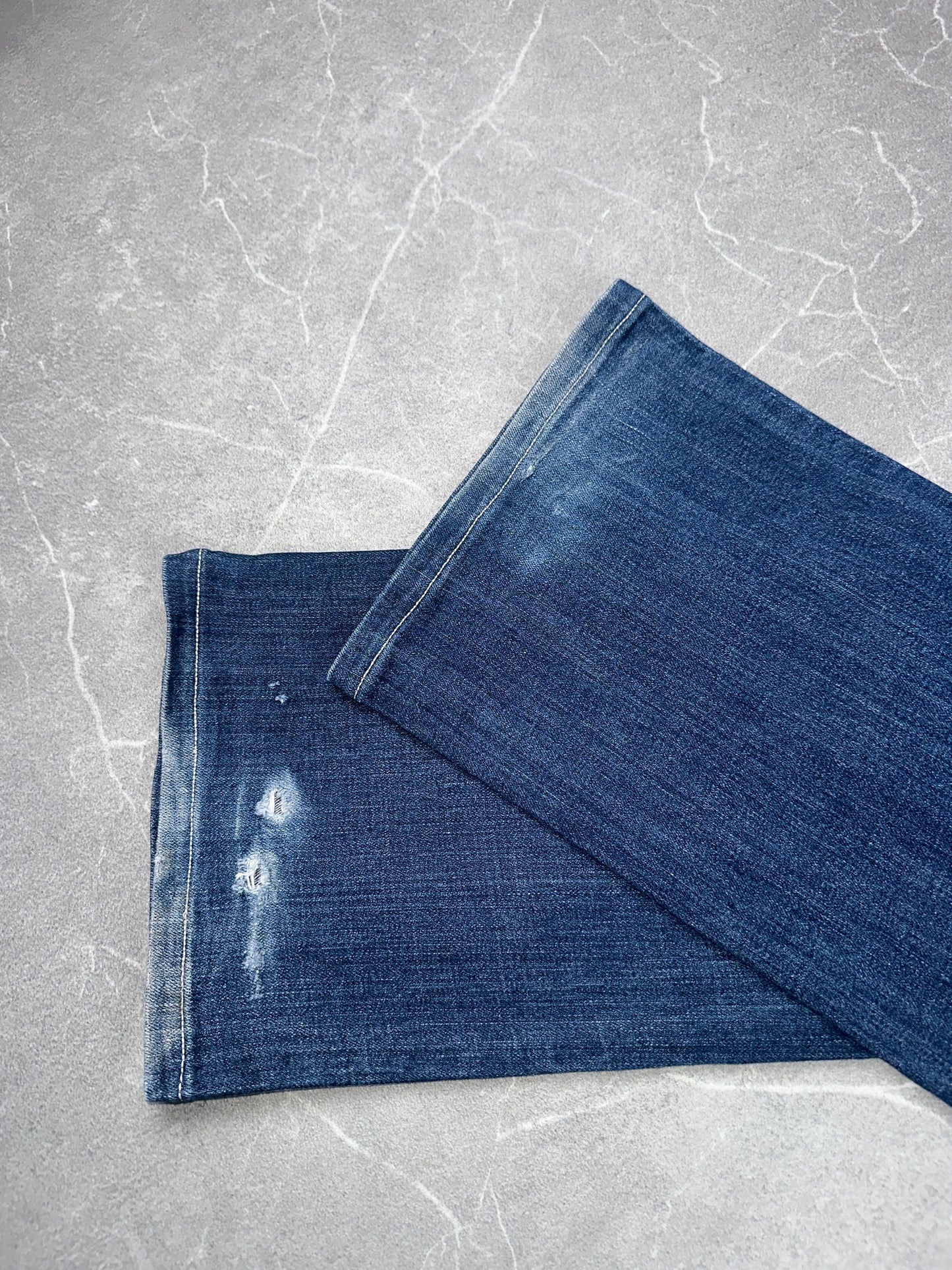 Miss Me Bootcut Low Rise // 34 (XL)