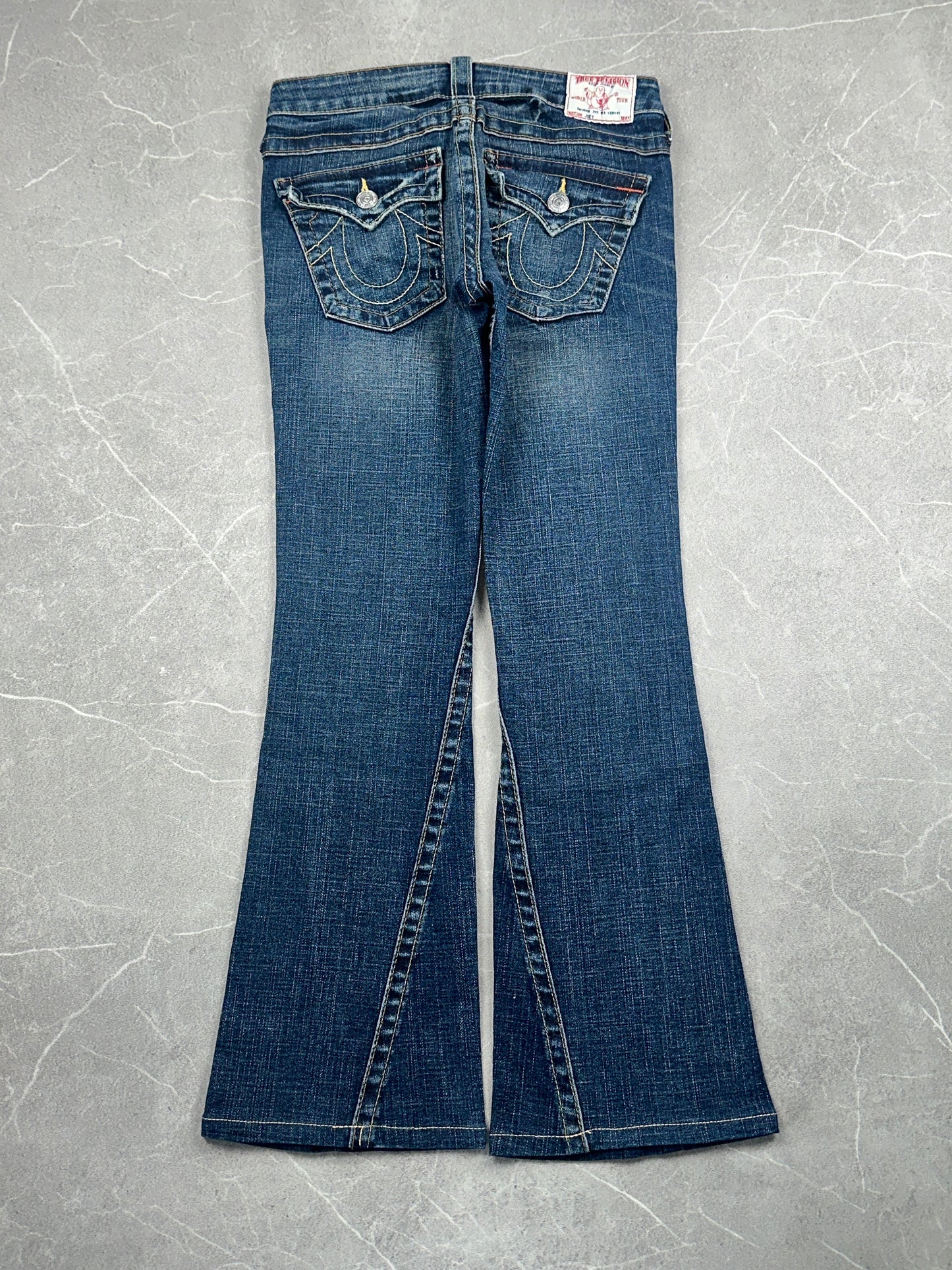 True Religion Flared Low Rise // 27 (S)
