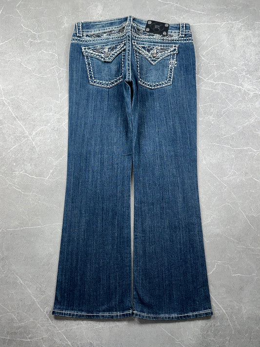 Miss Me Bootcut Low Rise // 31 (L)