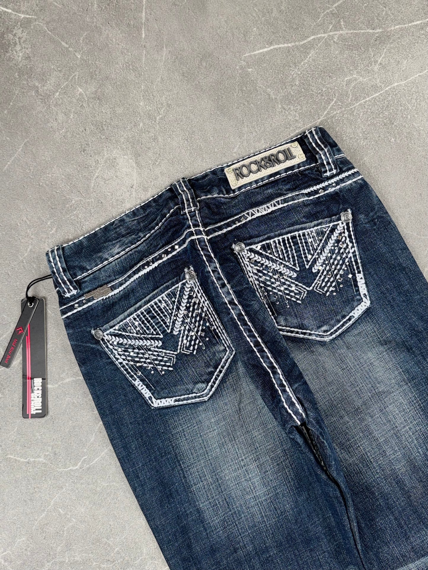 Rock & Roll Bootcut Mid Rise // 28 (M)