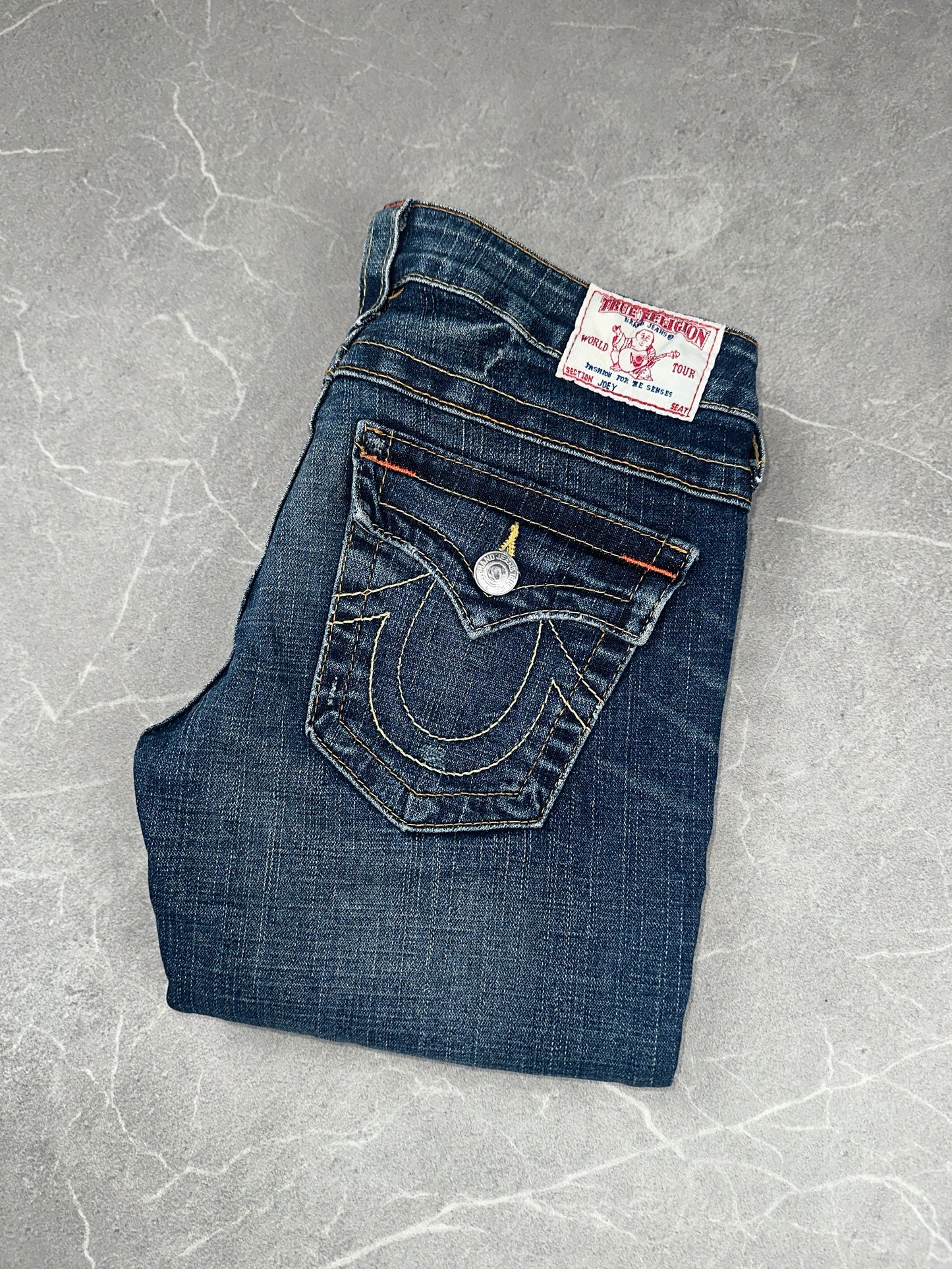 True Religion Flared Low Rise // 27 (S)