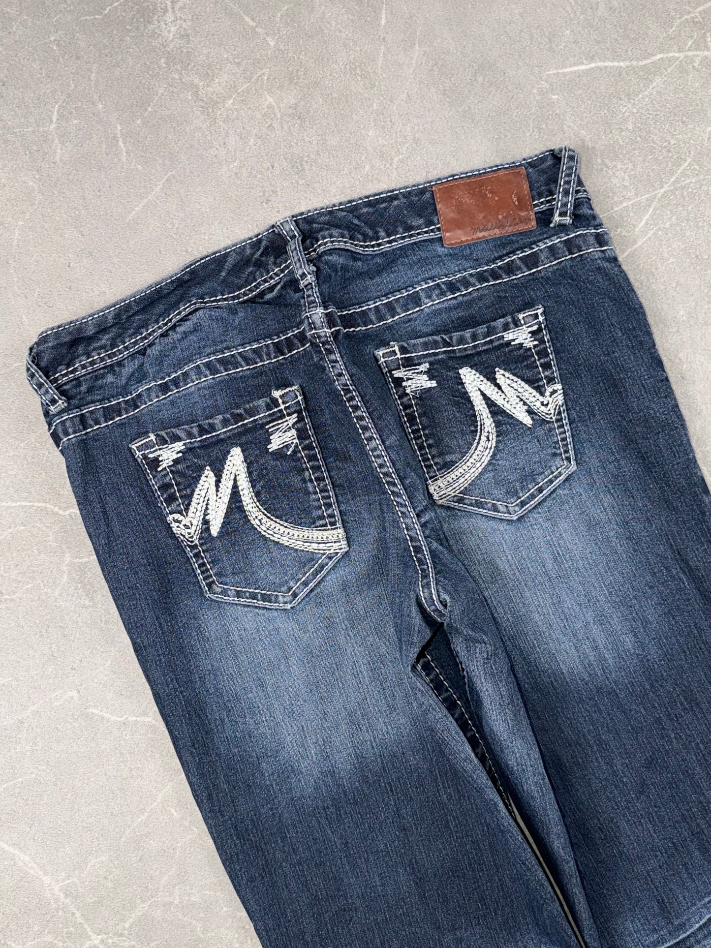 Maurices Jeans Bootcut Low Rise // M