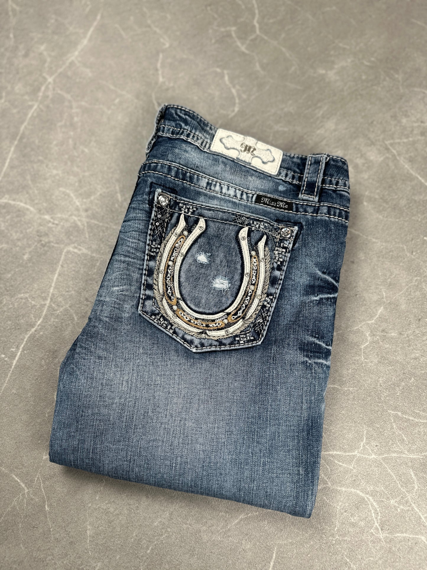 Miss Me Bootcut Low Rise // 33 (XL)