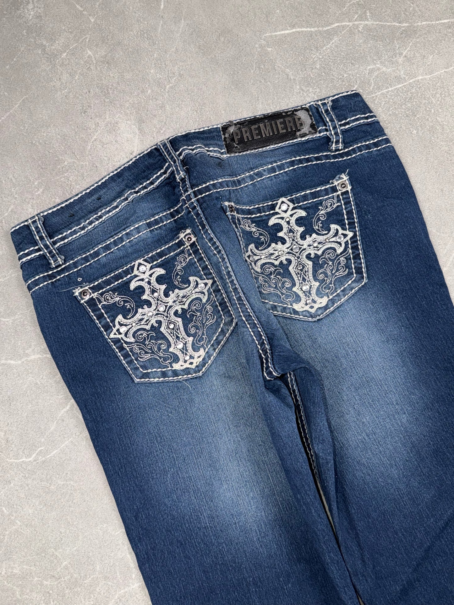 Premiere Bootcut Low Rise // M