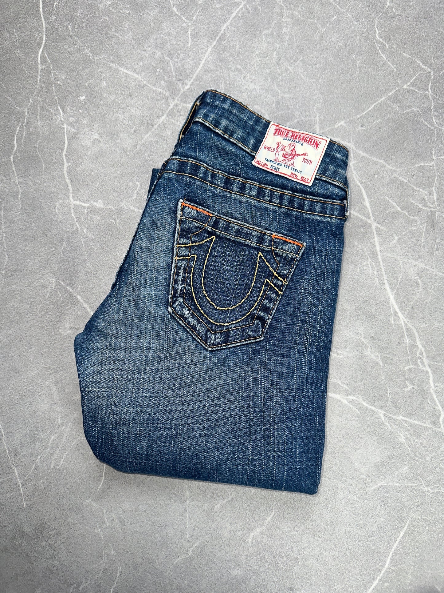 True Religion Bootcut Low Rise // 26 (S)
