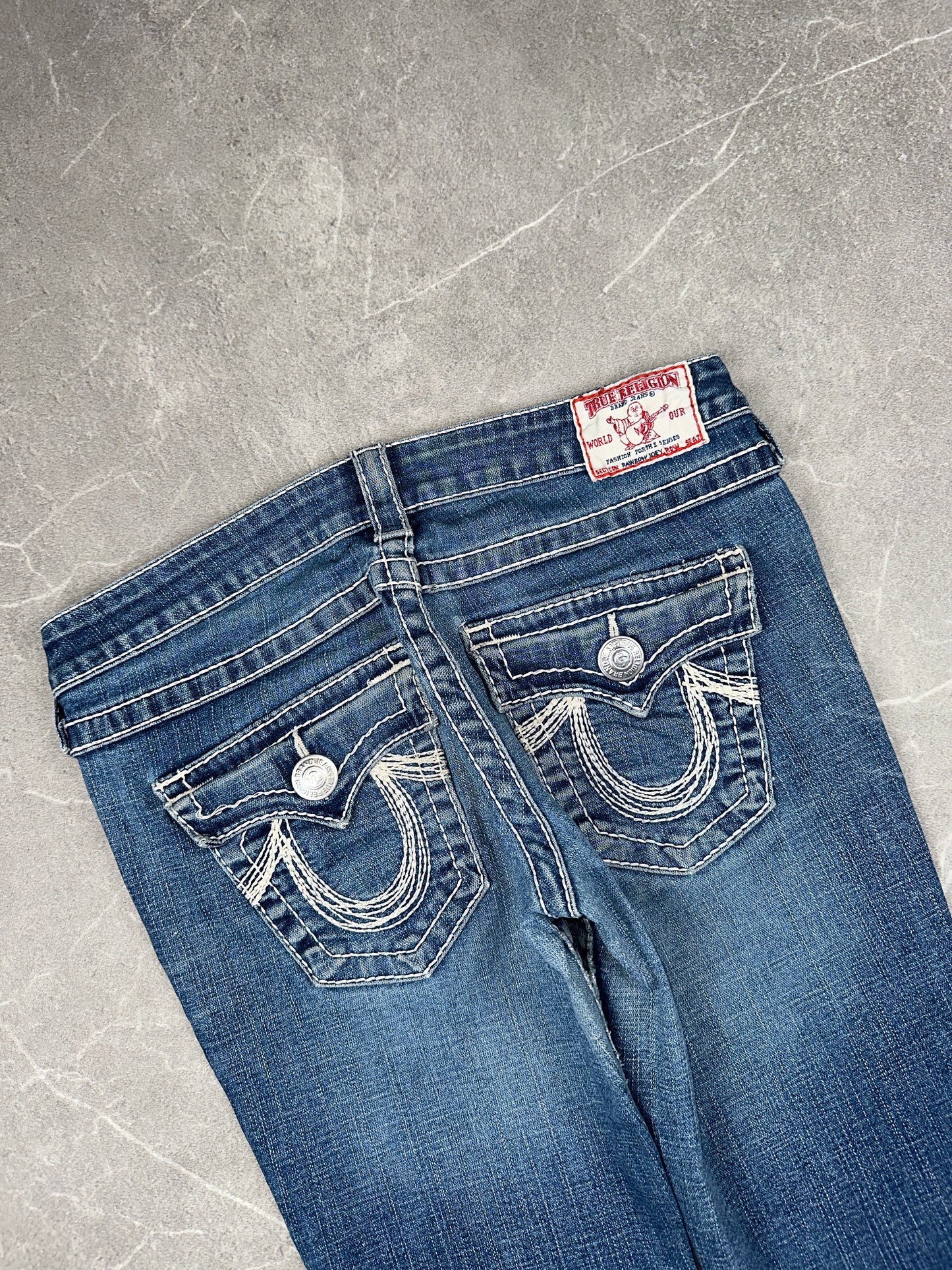 True Religion Flared Low Rise // 27 (S)