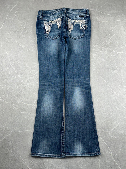 Miss Me Bootcut Low Rise // 28 (M)
