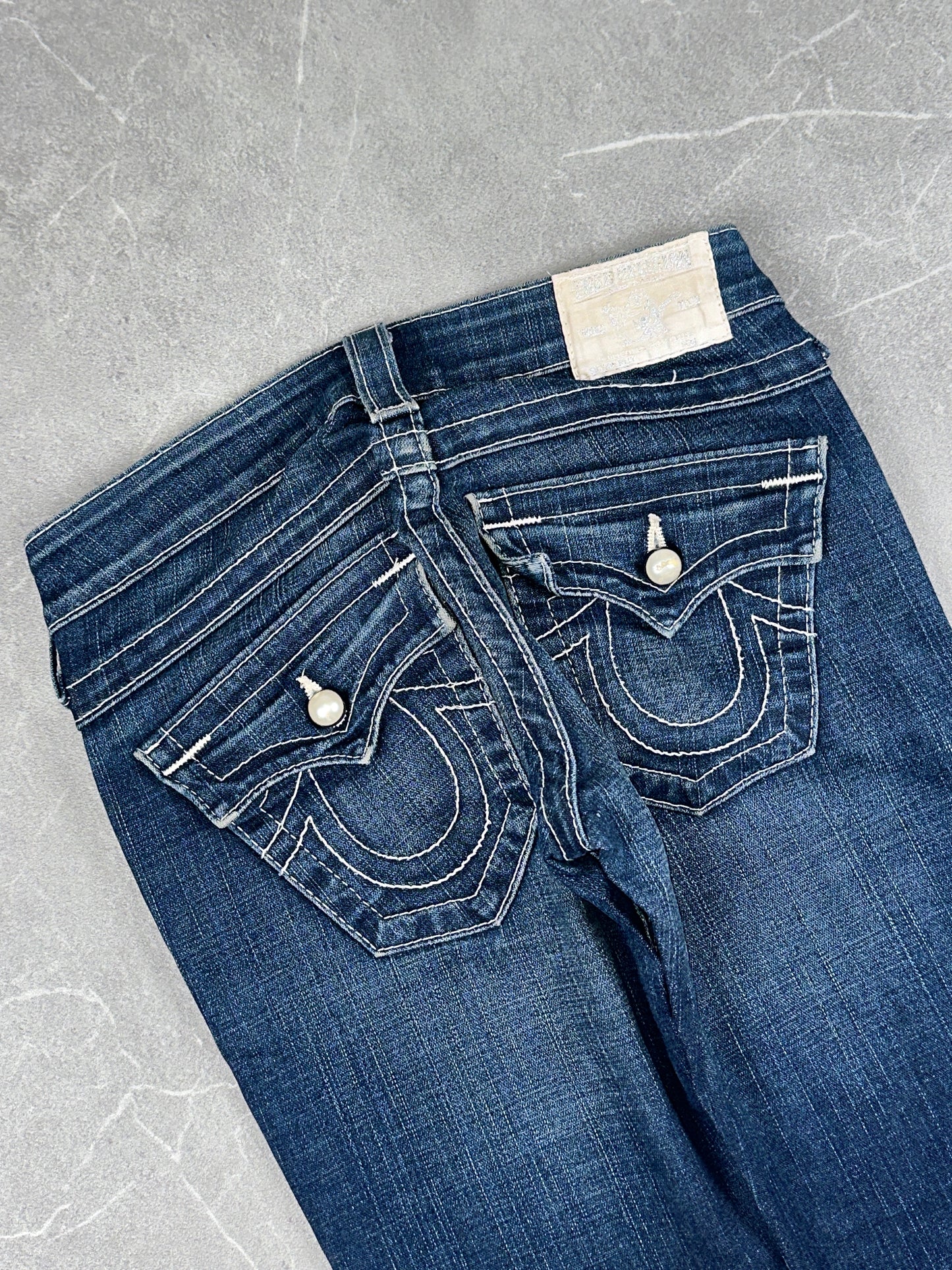 True Religion Straight Low Rise // 24 (Xs)