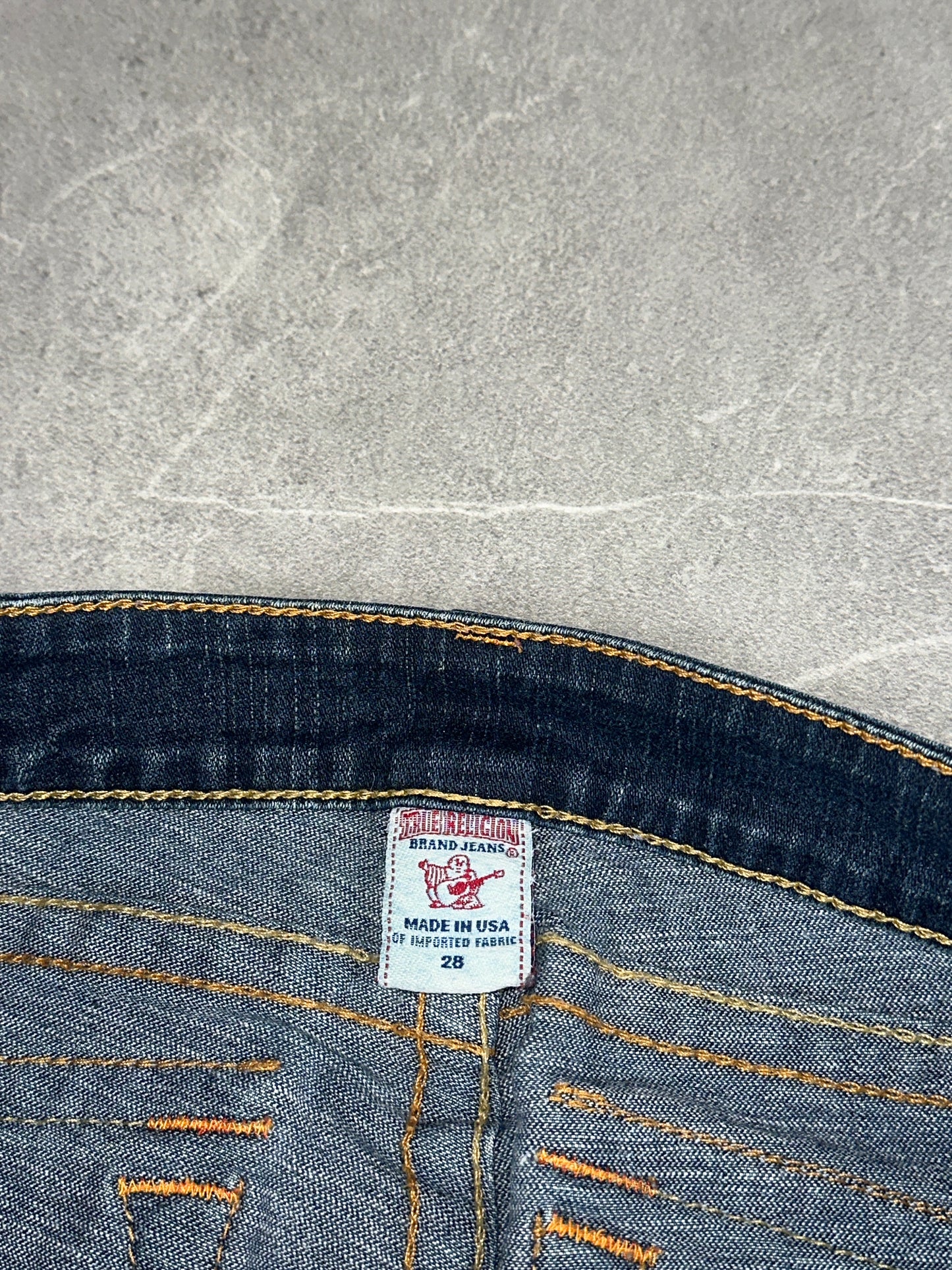 True Religion Flared Low Rise // 28 (M)