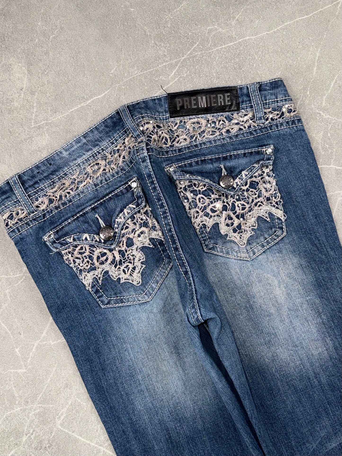 Premiere Bootcut Mid Rise // L