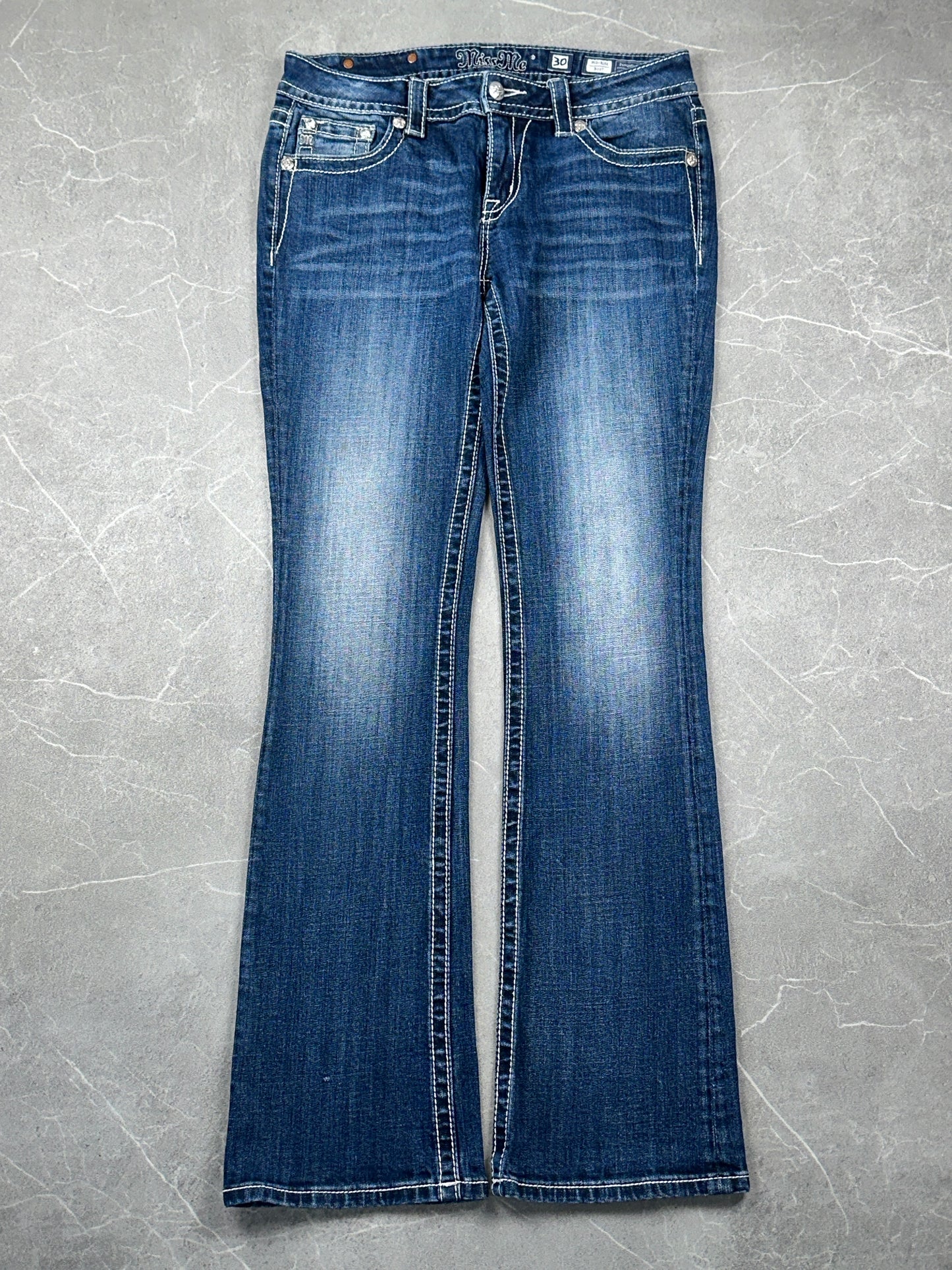 Miss Me Bootcut Mid Rise // 30 (M)