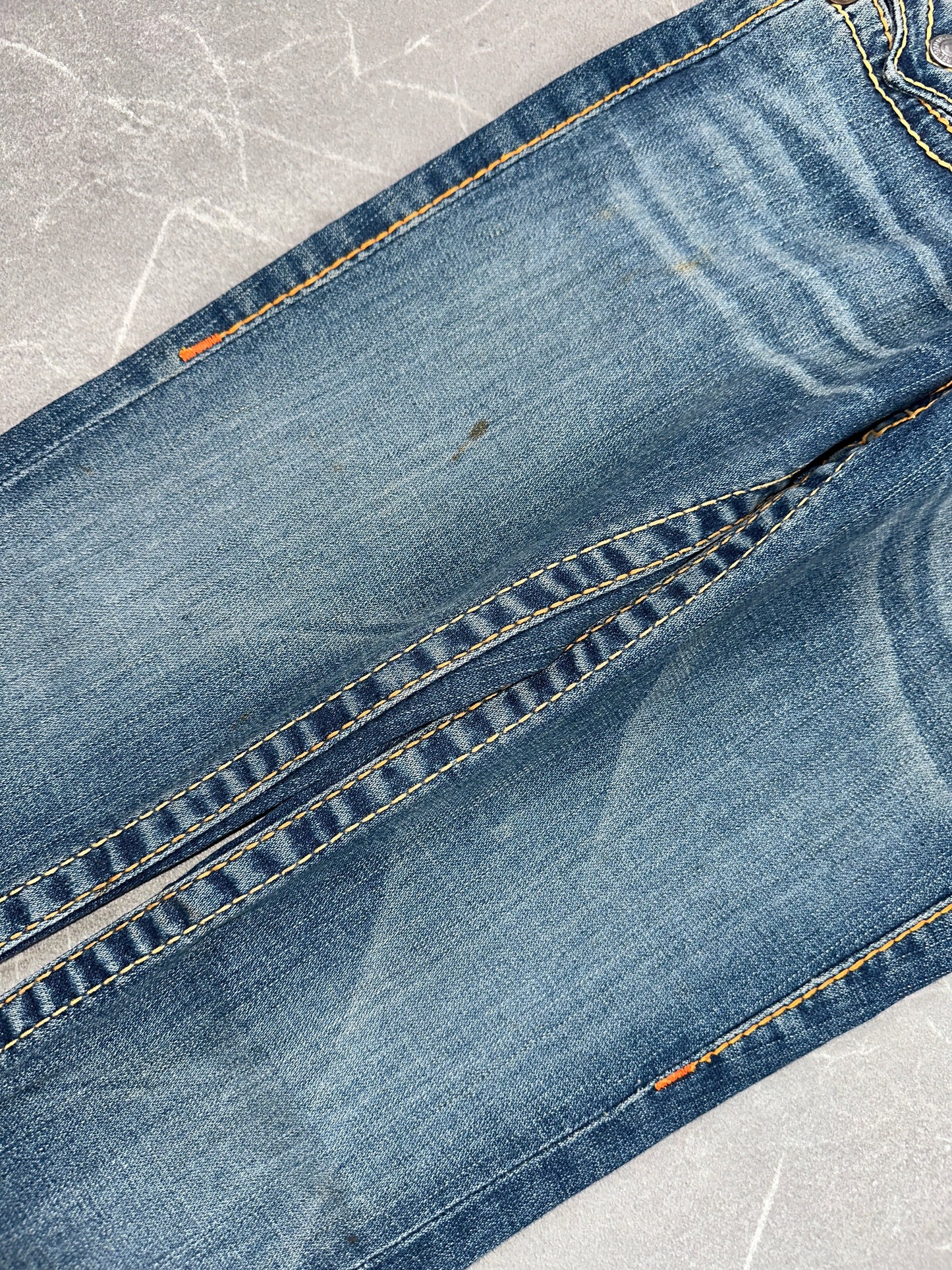 True Religion Straight Low Rise // 24 (Xs)