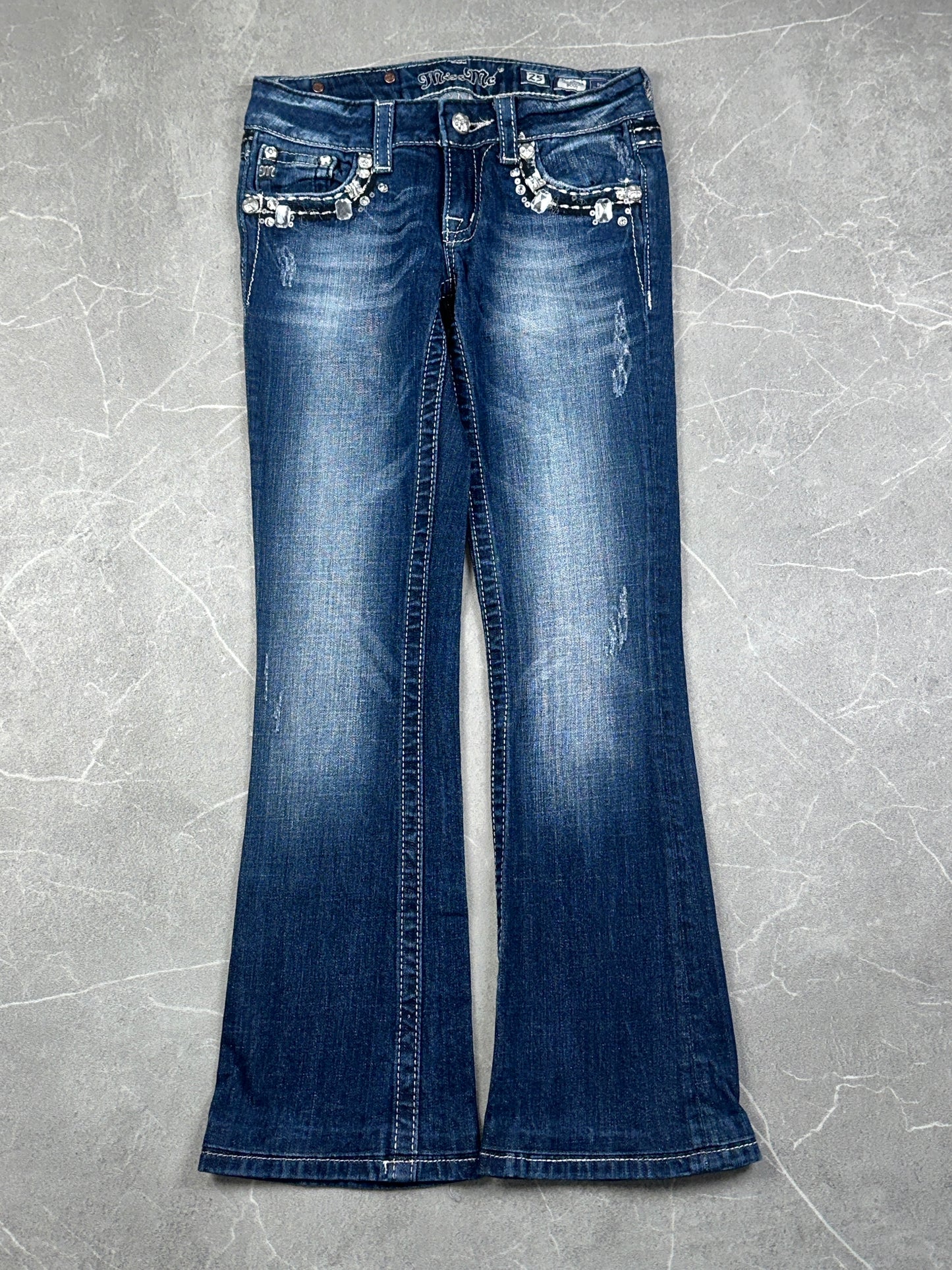 Miss Me Bootcut Low Rise // 25 (Xs)