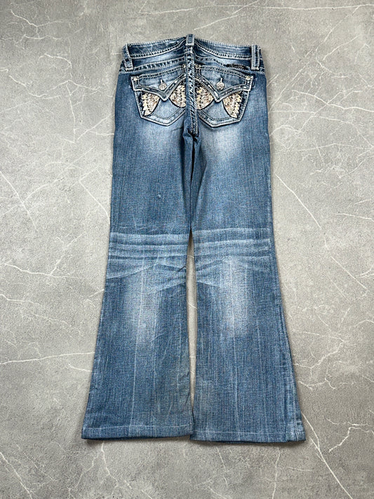 Miss Me Bootcut Low Rise // 8 (XXXS)