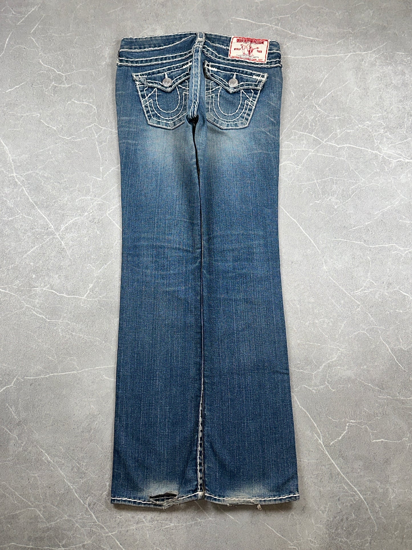 True Religion Straight Low Rise // 28 (M)
