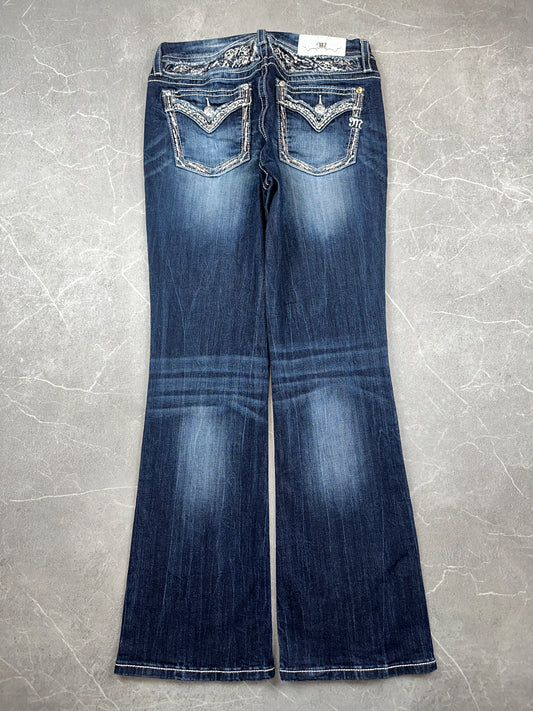 Miss Me Bootcut Mid Rise // 28 (M)