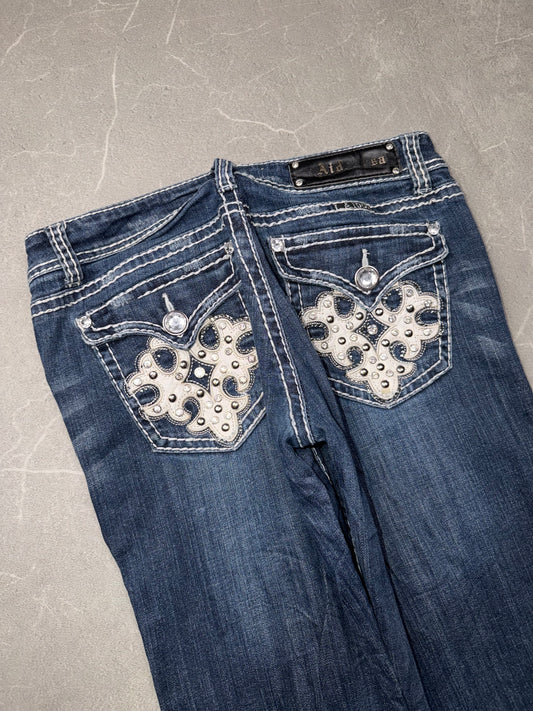 LA Idol USA Bootcut Low Rise // M