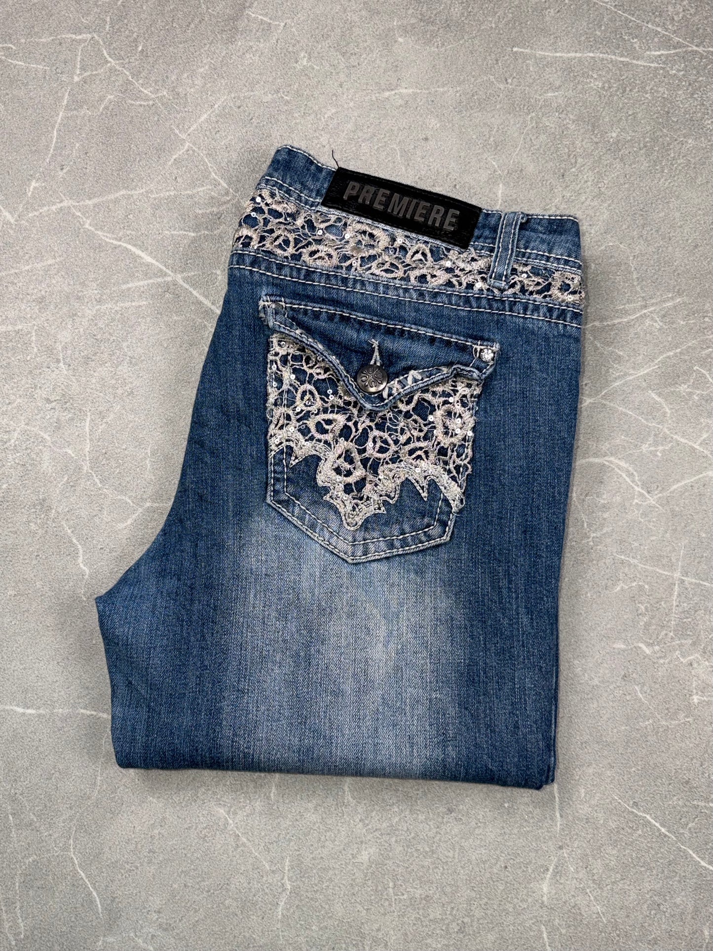 Premiere Bootcut Mid Rise // L